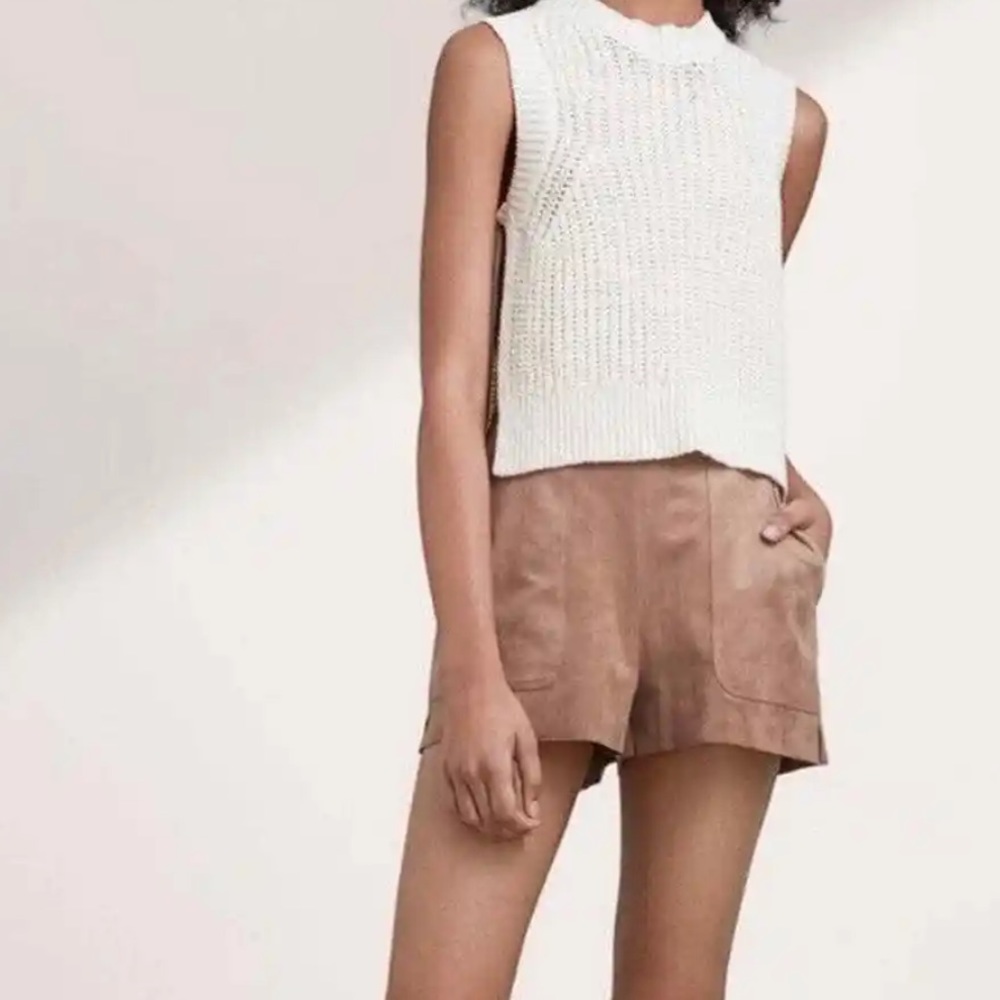 Aritzia Wilfred Suede Shorts